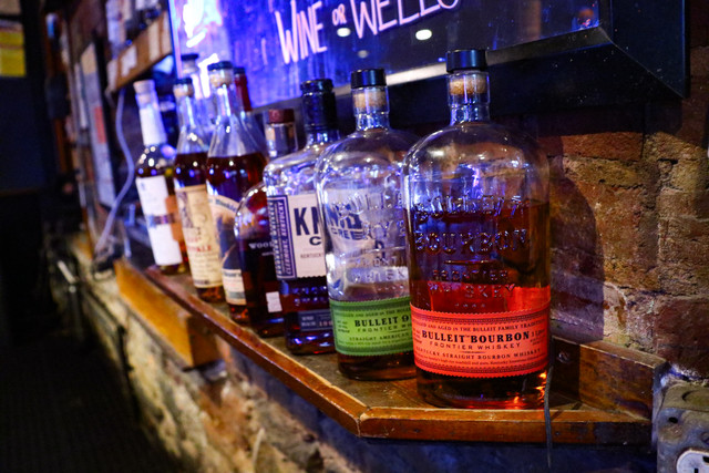 Bar photo 2